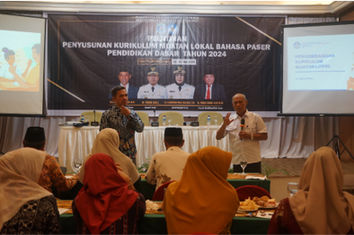 Pelatihan kurikulum Bahasa Paser